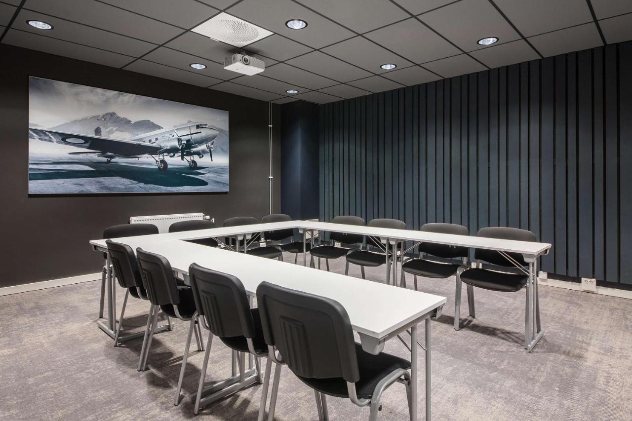 Park By Radisson Oslo Airport West Hotel 4*