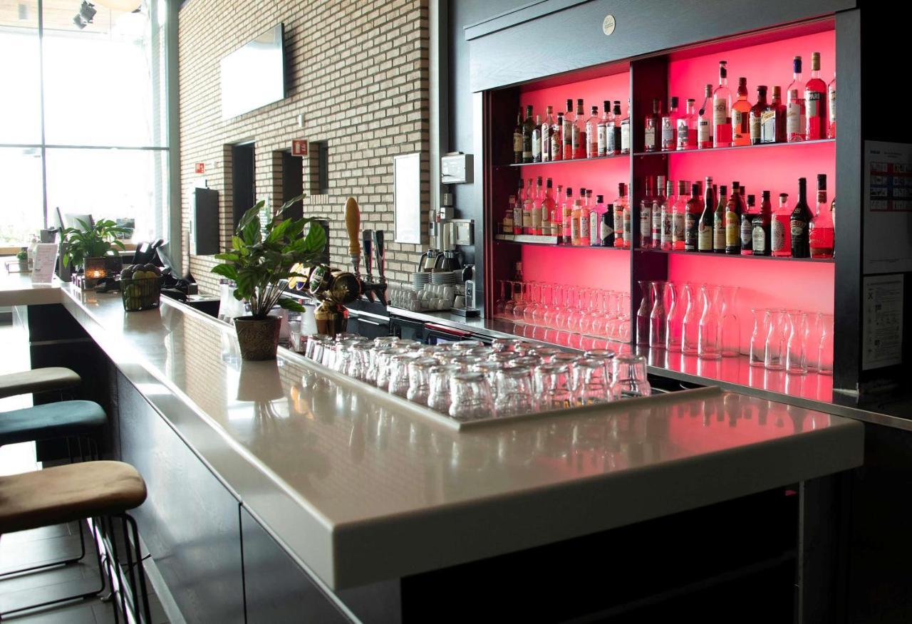 Hotel Park By Radisson Oslo Airport West 4*